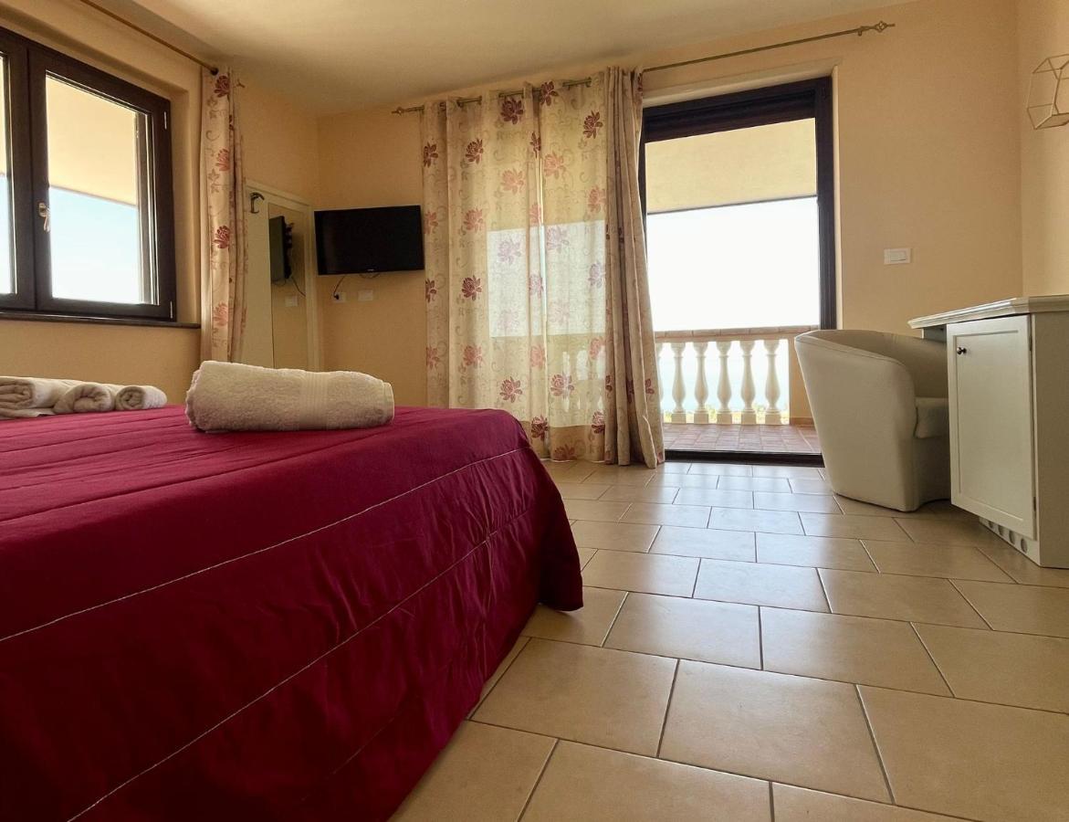 Residenza Domus Aurea Tropea- Vista Mare Hotel ซานตาโดเมนิกา ภายนอก รูปภาพ