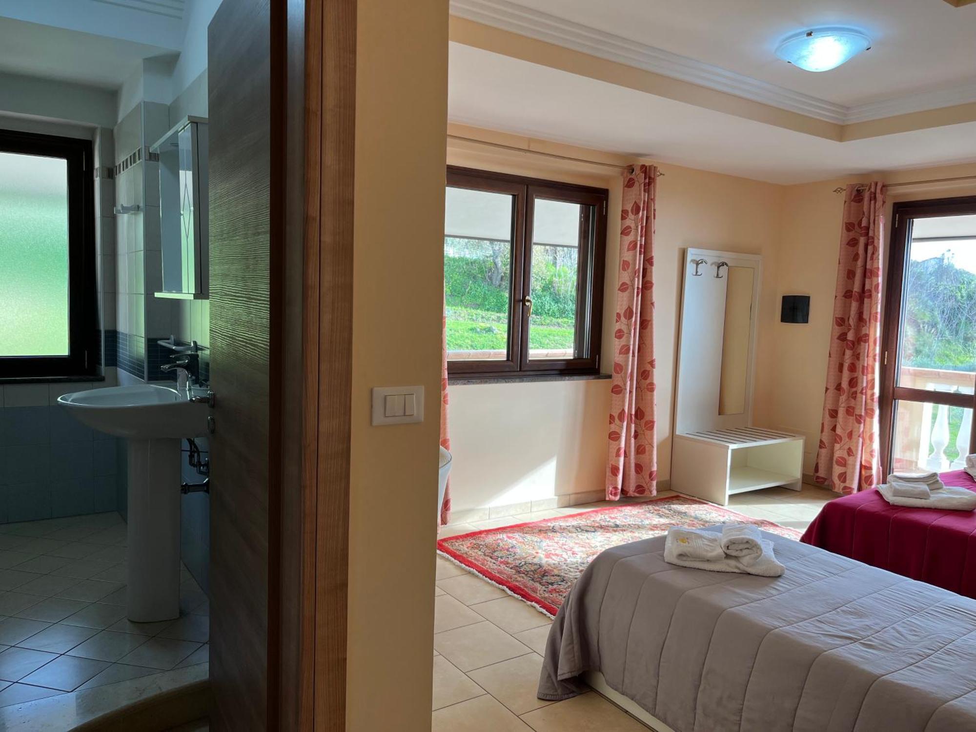Residenza Domus Aurea Tropea- Vista Mare Hotel ซานตาโดเมนิกา ภายนอก รูปภาพ