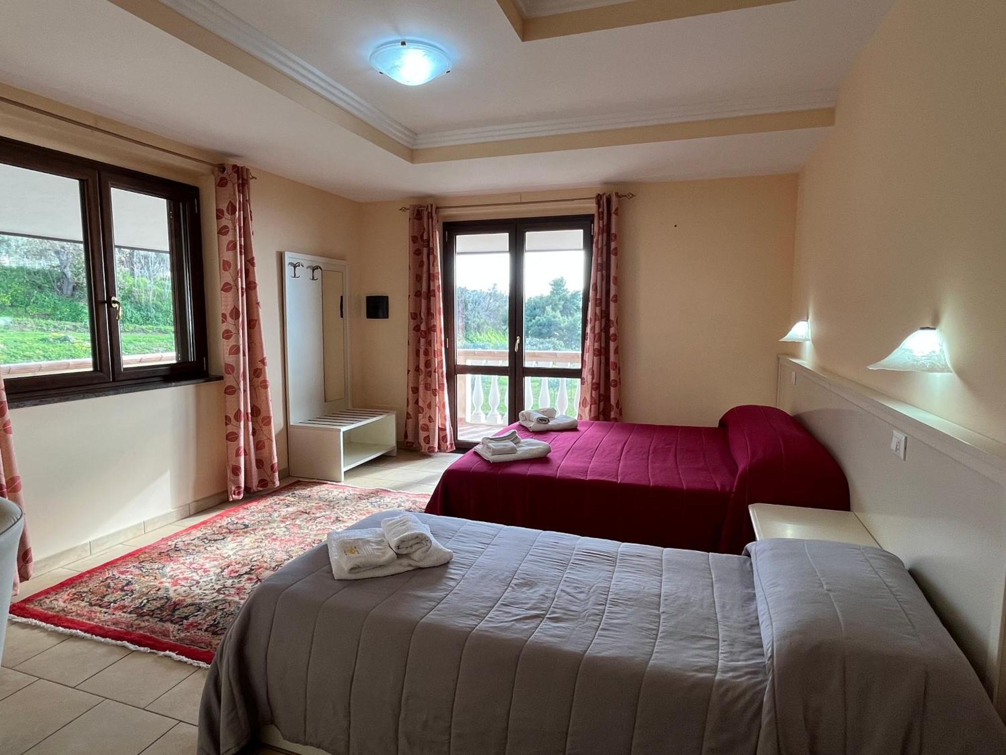 Residenza Domus Aurea Tropea- Vista Mare Hotel ซานตาโดเมนิกา ภายนอก รูปภาพ
